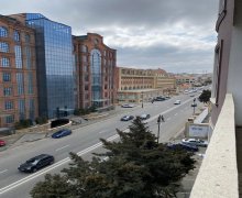 Satılır Yeni Tikili Elmlər akademiyası m., Yasamal qəs., Yasamal r.
