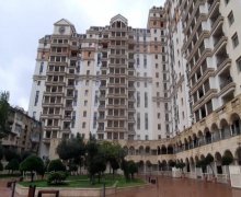 Satılır Yeni Tikili Nizami m., Nəsimi r.