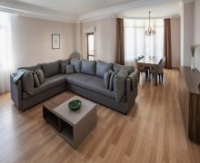 Kirayə (aylıq) Köhnə Tikili Koroğlu m., Nizami r.