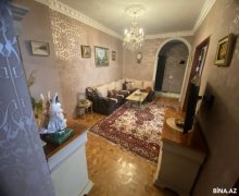 Satılır Yeni Tikili Azadlıq m., 8-ci mikrorayon, Binəqədi r.