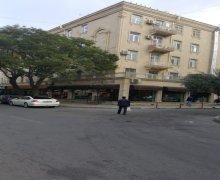 Kirayə (aylıq) Köhnə Tikili Elmlər akademiyası m., Yasamal r.