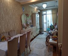 Satılır Yeni Tikili Bakıxanov qəs., Sabunçu r.