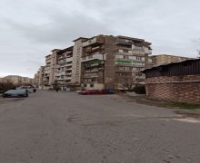 bakida 1 otaqli evlerin satisi İnşaatçılar m., Yeni Yasamal qəs., Yasamal r.