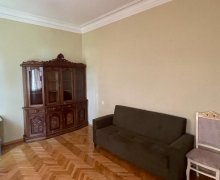 Kirayə (aylıq) Yeni Tikili Elmlər akademiyası m., Yasamal r.