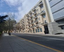 Kirayə (aylıq) Köhnə Tikili İçərişəhər m., Səbail r.