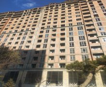 qara qarayevde satilan evler Qara Qarayev m., Nizami r.