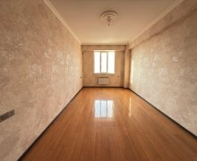 Satılır Yeni Tikili Yeni Günəşli qəs., Suraxanı r.