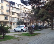 Satılır Köhnə Tikili İnşaatçılar m., Yasamal r.