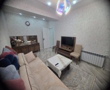 Satılır Yeni Tikili Qaraçuxur qəs., Suraxanı r.