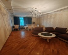 Satılır Yeni Tikili İnşaatçılar m., Yeni Yasamal qəs., Yasamal r.