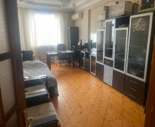 Satılır Yeni Tikili Memar Əcəmi m., 9-cu mikrorayon, Binəqədi r.