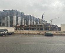 Satılır Yeni Tikili İnşaatçılar m., Yeni Yasamal qəs., Yasamal r.