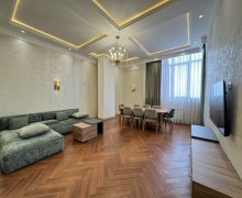 Satılır Yeni Tikili Köhnə Günəşli qəs., Xətai r. Satılır Yeni Tikili Köhnə Günəşli qəs., Xətai r.