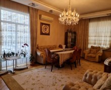 Satılır Yeni Tikili Elmlər akademiyası m., Yasamal r.