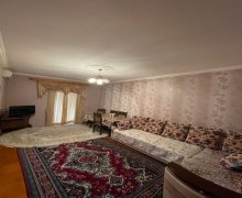 Satılır Köhnə Tikili Azadlıq m., 7-ci mikrorayon, Binəqədi r.