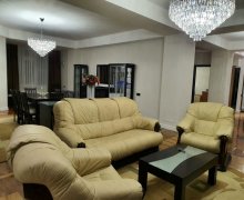 Kirayə (aylıq) Yeni Tikili Elmlər akademiyası m., Yasamal r.