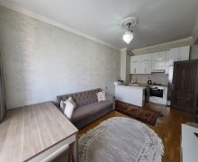 Satılır Yeni Tikili Yeni Günəşli qəs., Suraxanı r.