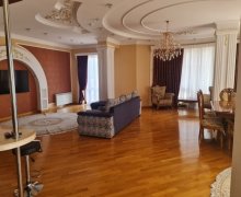 iceri seherde aylıq kiraye evler İçərişəhər m., Səbail r.