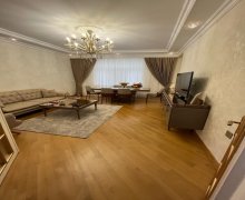 Satılır Yeni Tikili Azadlıq m., 6-cı mikrorayon, Binəqədi r.