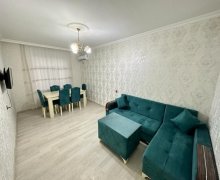 Satılır Köhnə Tikili Elmlər akademiyası m., Yasamal r.