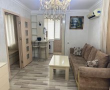 Kirayə (aylıq) Köhnə Tikili Elmlər akademiyası m., Yasamal r.