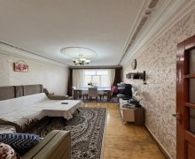 Satılır Köhnə Tikili Bakıxanov qəs., Sabunçu r.