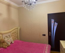 Satılır Köhnə Tikili Xalqlar dostluğu m., 8-ci kilometr, Nizami r.