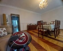 Satılır Köhnə Tikili Sahil m., Səbail r.