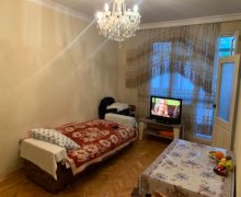 Satılır Köhnə Tikili 9-cu mikrorayon, Binəqədi r.