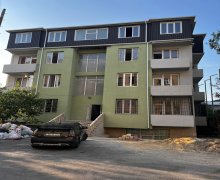 Satılır Yeni Tikili Qaraçuxur qəs., Suraxanı r.