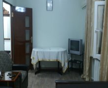 elmlerde kiraye aylıq evler 1 otaqli Elmlər akademiyası m., Bakı Dövlət Universiteti, Yasamal r. elmlerde kiraye aylıq evler 1 otaqli Elmlər akademiyası m., Bakı Dövlət Universiteti, Yasamal r.