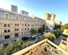 Satılır Köhnə Tikili Gənclik m., Nəsimi r. Satılır Köhnə Tikili Gənclik m., Nəsimi r.