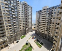 Satılır Yeni Tikili Yeni Günəşli qəs., Suraxanı r.