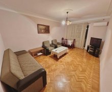 Kirayə (aylıq) Köhnə Tikili Elmlər akademiyası m., Yasamal r. Kirayə (aylıq) Köhnə Tikili Elmlər akademiyası m., Yasamal r.