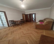 Satılır Köhnə Tikili 20 Yanvar m., Nəsimi r. Satılır Köhnə Tikili 20 Yanvar m., Nəsimi r.