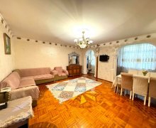 Satılır Köhnə Tikili İnşaatçılar m., Yasamal r.