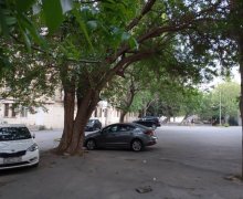Satılır Köhnə Tikili Neftçilər m., Bakıxanov qəs., Sabunçu r. Satılır Köhnə Tikili Neftçilər m., Bakıxanov qəs., Sabunçu r.