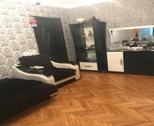 genclikde evlerin qiymeti Gənclik m., Nərimanov r.