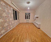 Satılır Yeni Tikili Yeni Günəşli qəs., Suraxanı r.