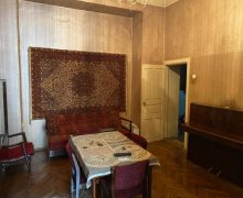 Satılır Köhnə Tikili Nizami m., Nizami r.