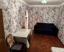 Satılır Köhnə Tikili İnşaatçılar m., Yasamal r.