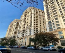 Satılır Yeni Tikili Elmlər akademiyası m., Yasamal r.