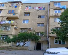Satılır Köhnə Tikili Azadlıq m., 7-ci mikrorayon, Binəqədi r.