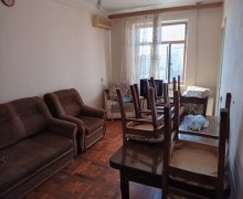 Satılır Köhnə Tikili Əhmədli m., Əhmədli, Xətai r.