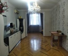 Kirayə (aylıq) Köhnə Tikili Elmlər akademiyası m., Yasamal r.