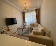 Satılır Yeni Tikili İnşaatçılar m., Yeni Yasamal qəs., Yasamal r.