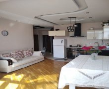 Satılır Yeni Tikili Xalqlar dostluğu m., Nizami r.