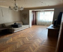 Satılır Köhnə Tikili 8-ci mikrorayon, Binəqədi r.