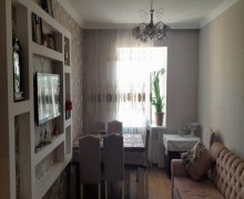 Satılır Köhnə Tikili Qaraçuxur qəs., Suraxanı r.