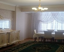 Kirayə (aylıq) Yeni Tikili İçərişəhər m., Bayıl qəs., Səbail r. Kirayə (aylıq) Yeni Tikili İçərişəhər m., Bayıl qəs., Səbail r.